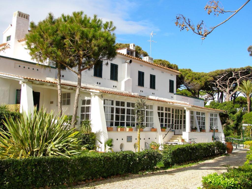 Il Miraggio Hotel Fregenae Bagian luar foto