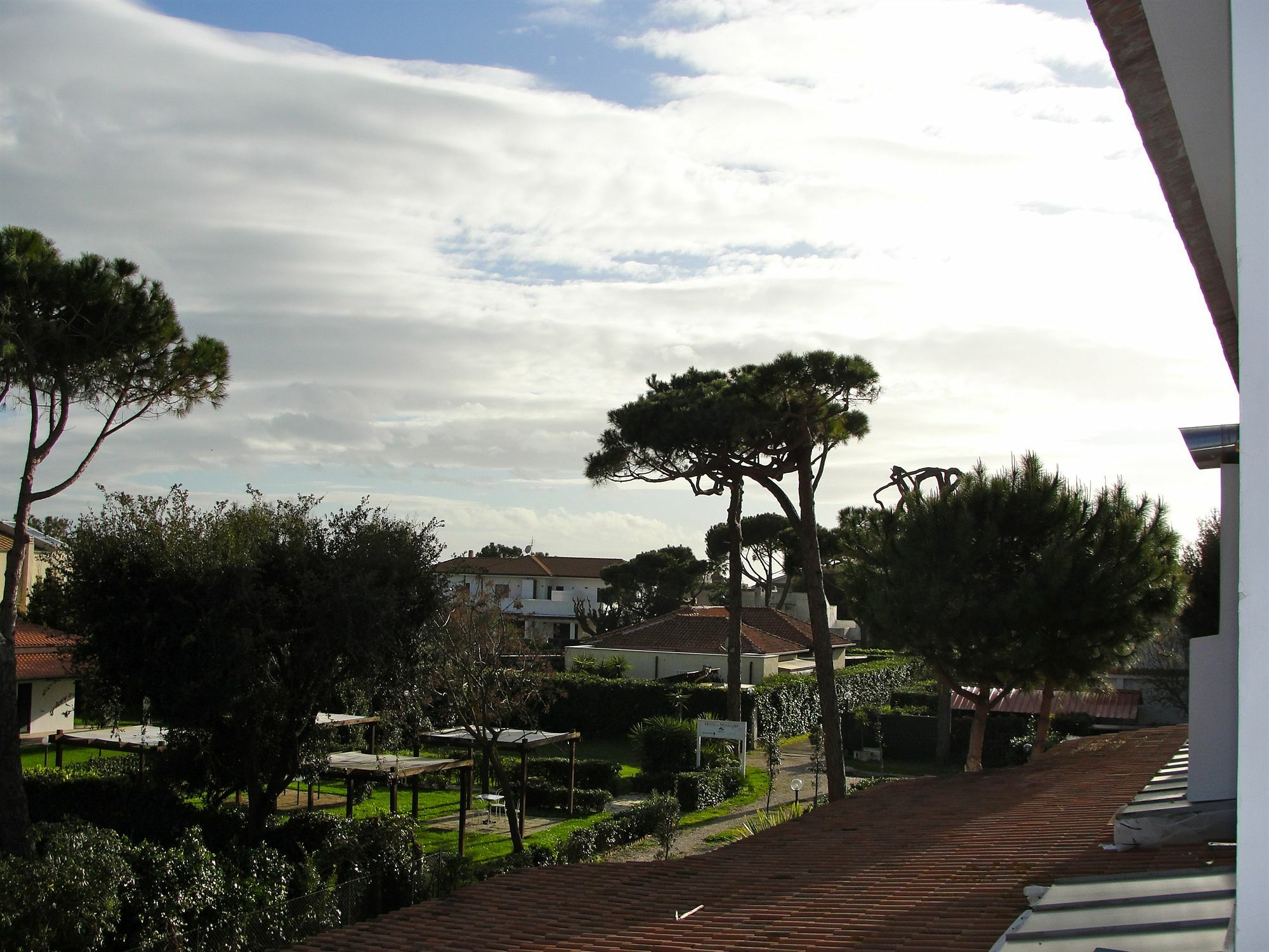 Il Miraggio Hotel Fregenae Bagian luar foto